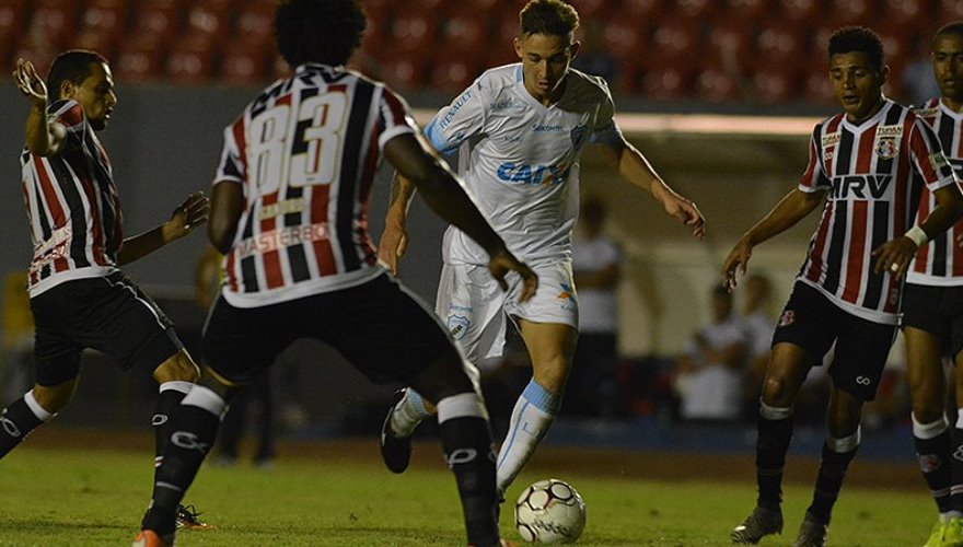 Londrina empata com o Santa Cruz no Estádio do Café