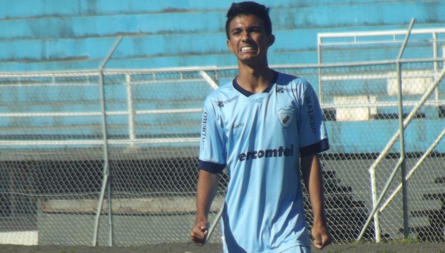 Com gol nos acréscimos, Sub-17 empata no VGD Com gol nos acréscimos, Sub-17 empata no VGD