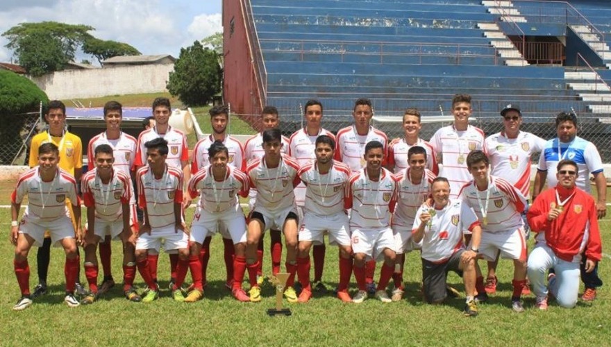 Com parte do elenco alviceleste, Londrina fatura JOJUP's