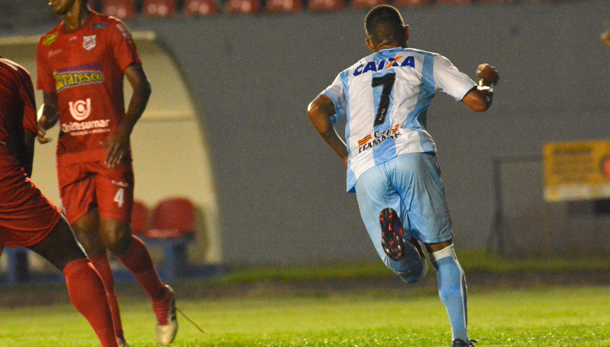 Londrina passa pelo Rio Branco no Café e está na semifinal 