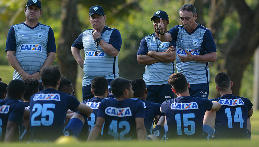 Confira os atletas relacionados para enfrentar o Coritiba