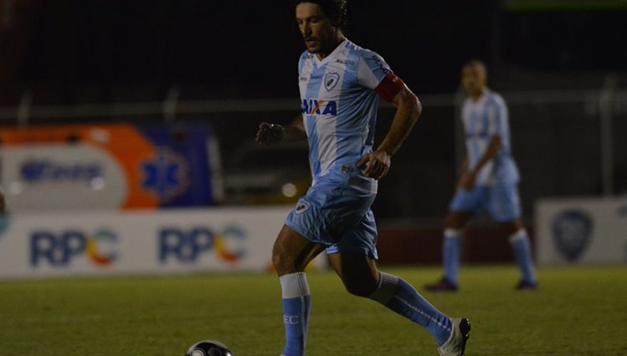 Germano voltou a atuar depois de quatro partidas Germano voltou a atuar depois de quatro partidas