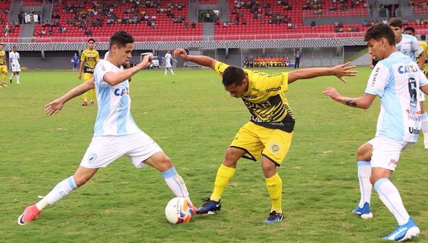 Sub-19: Tubarão empata em Cascavel e agora decide em casa