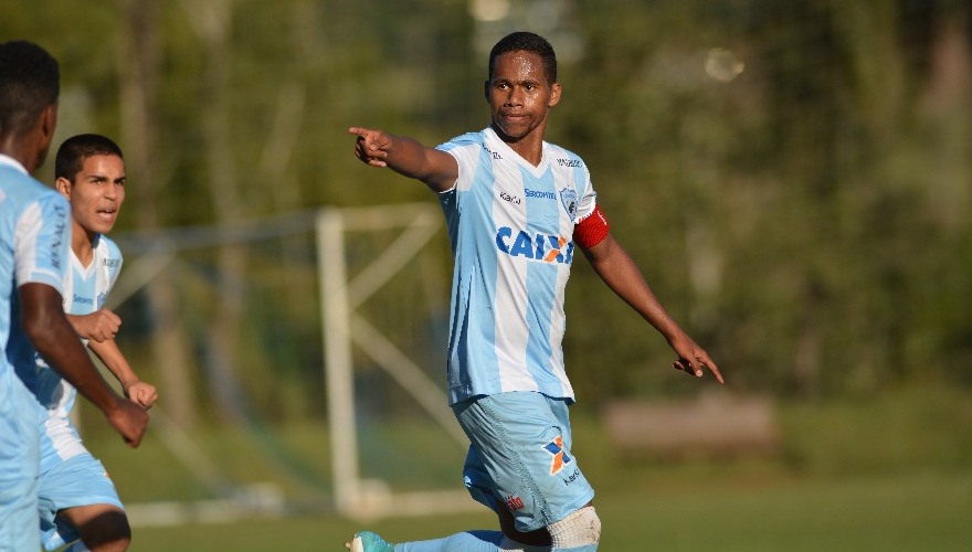 Alteração na partida do elenco Juniores Alteração na partida do elenco Juniores