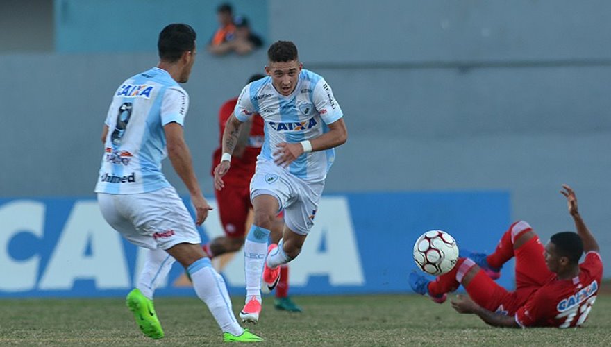 Londrina empata com o Náutico