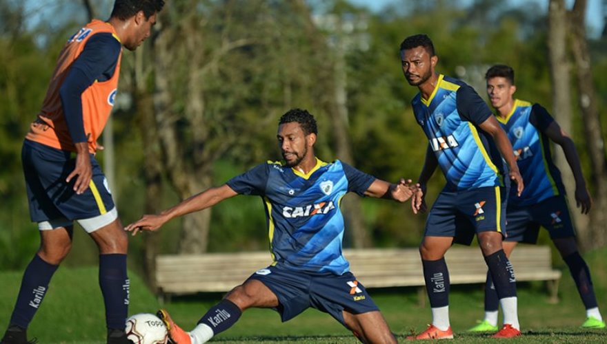 Tubarão se prepara para enfrentar o Juventude Tubarão se prepara para enfrentar o Juventude