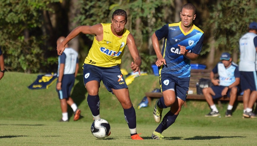 Tubarão está pronto para enfrentar o Paraná Clube