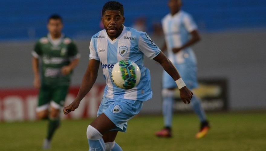 Com gol nos acréscimos, Tubarão empata pela Série B Com gol nos acréscimos, Tubarão empata pela Série B