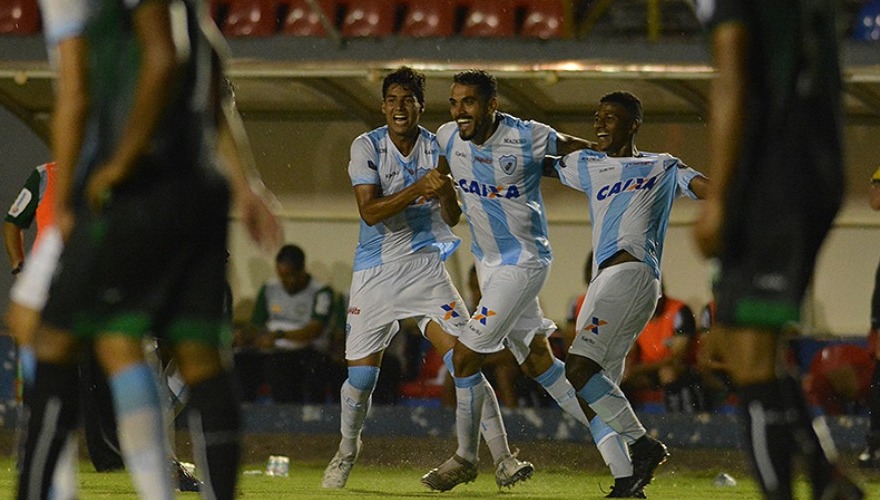 Londrina vence o Maringá FC na primeira partida em casa